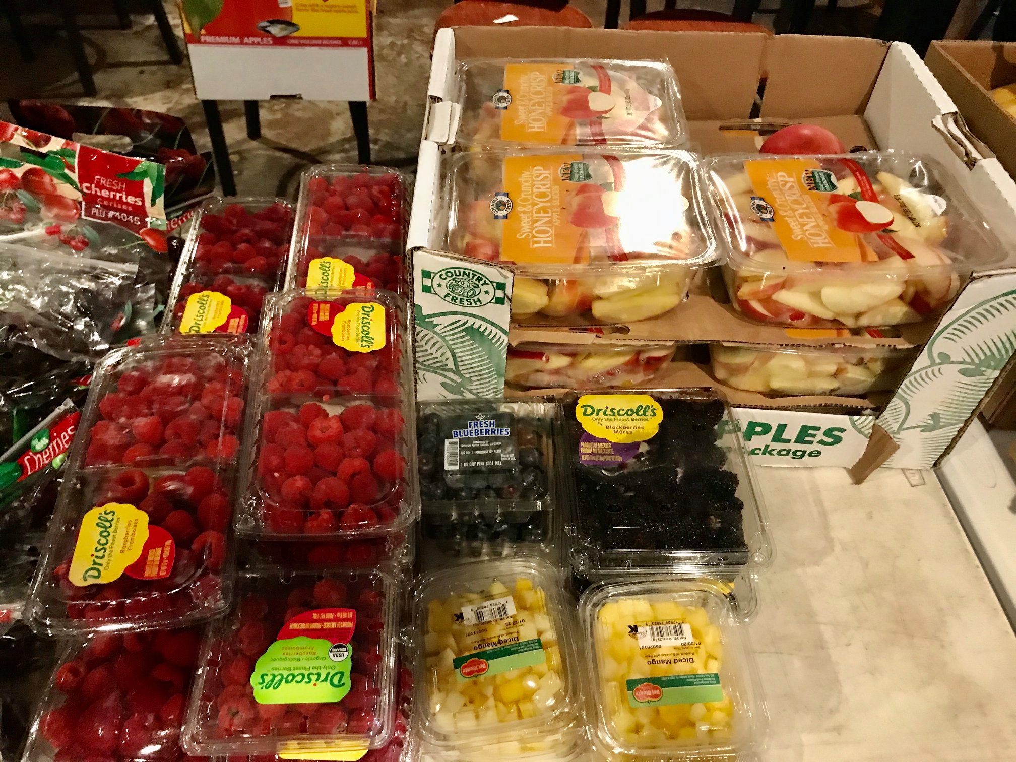 Friday Food Fellowship outreach photo 8