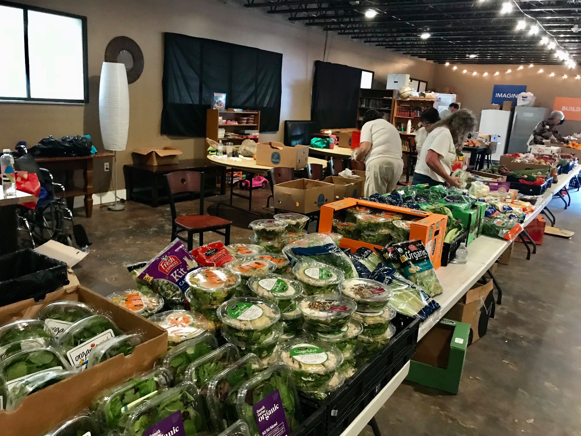 Friday Food Fellowship outreach photo 14